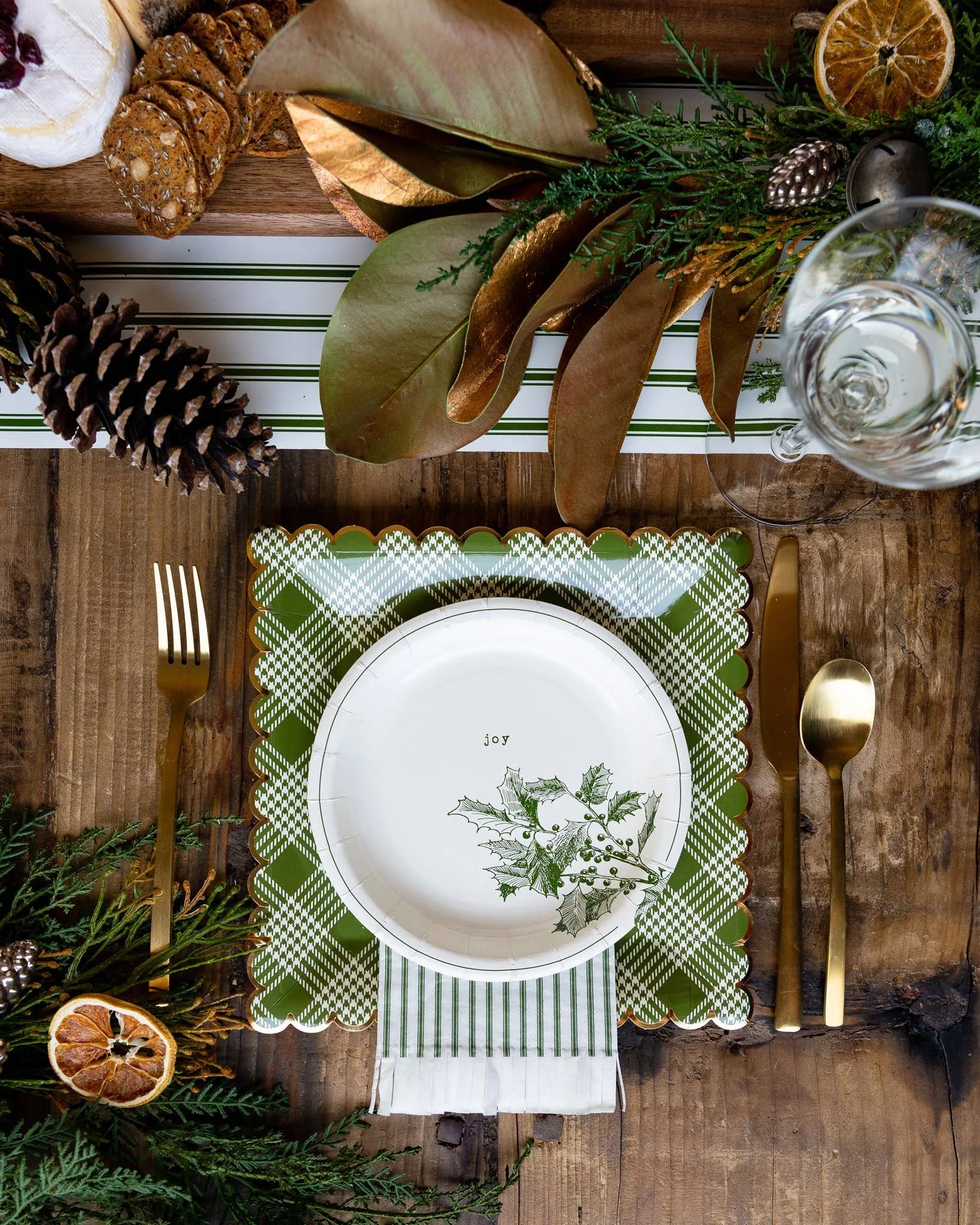 Botanical Green Plaid 9" Scalloped Plate, Stunning Christmas Plates with Scalloped Gold Foil Edge