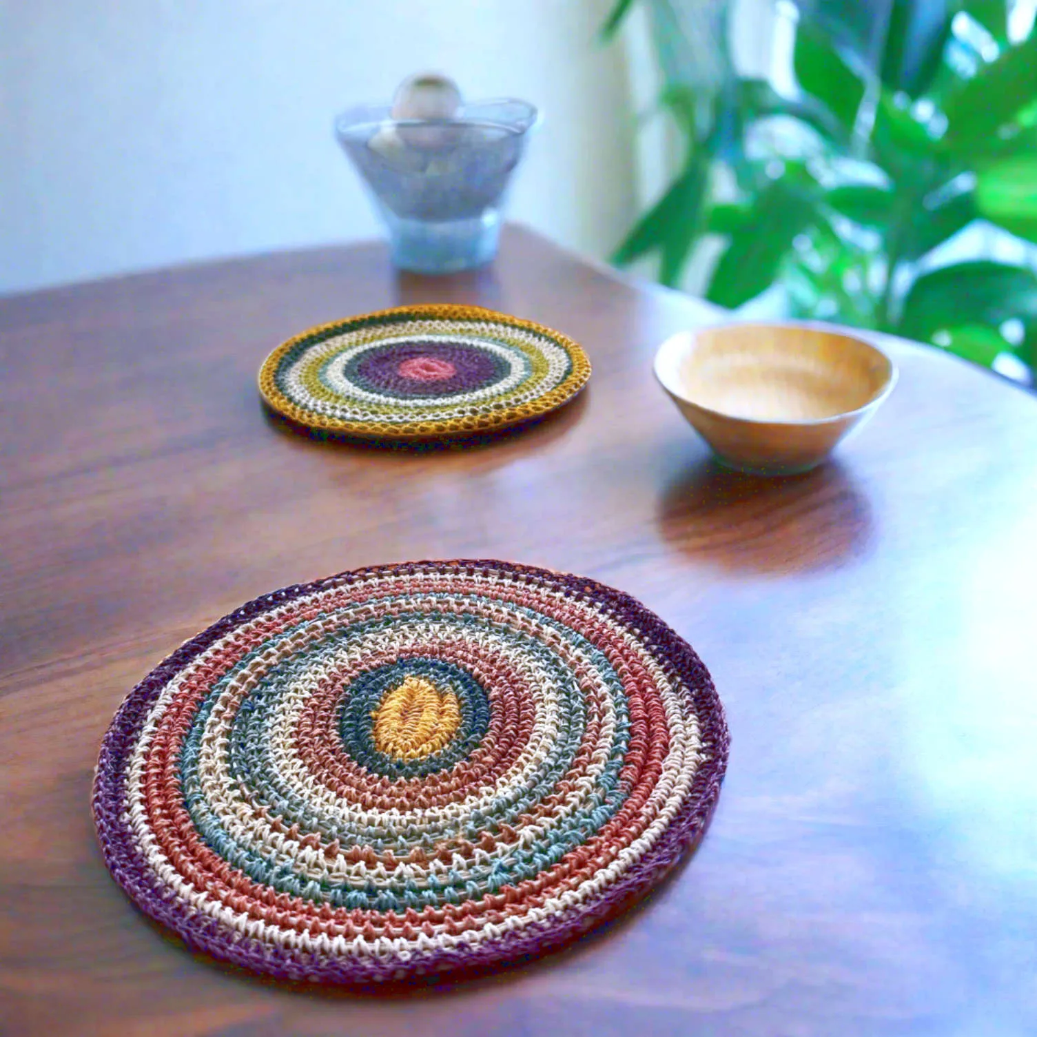 Chambira Palm plate coasters Amazon Jungle Essence handcrafted by Huaorani - set of two - 11 in / 28 cm