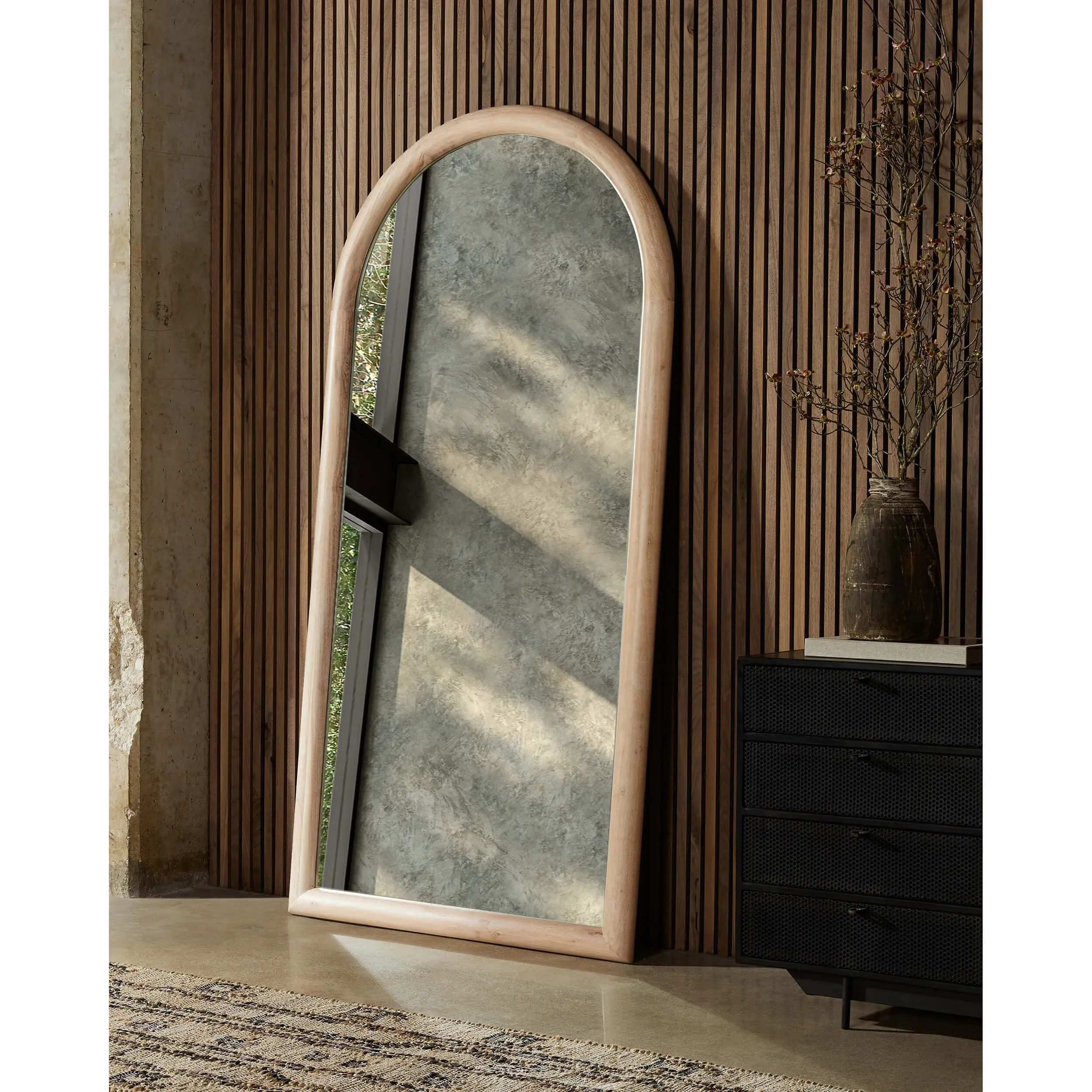 Gulliver Floor Mirror, Whitewash Acacia