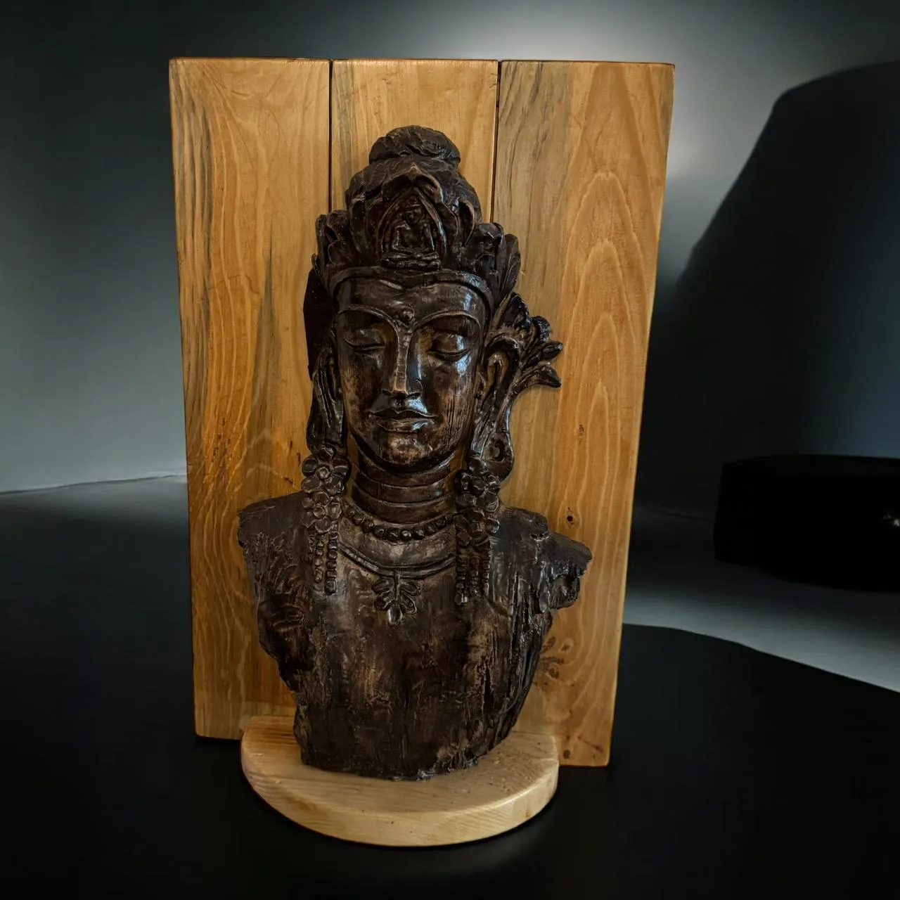 Resin Buddha Statue ( Mounted): Prabuddha