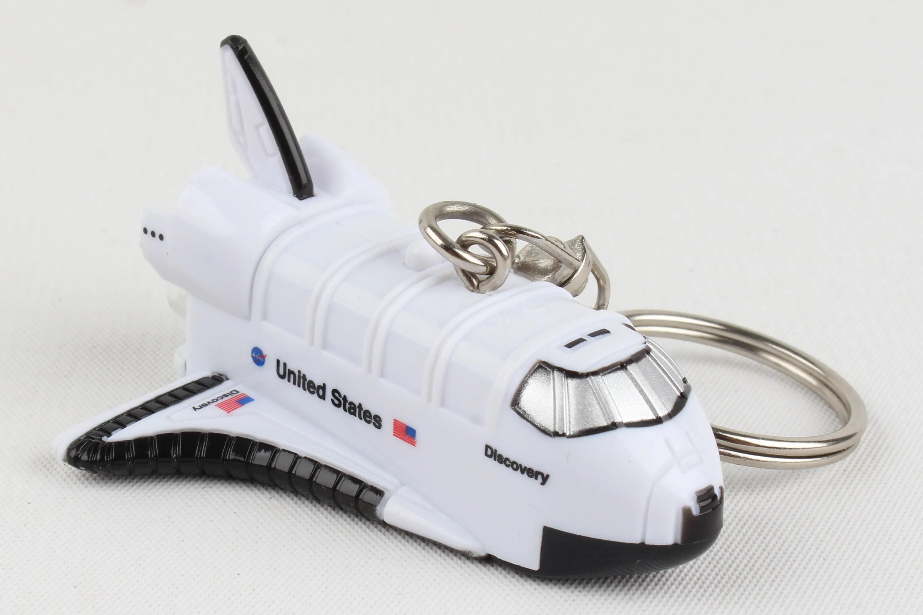 TT80477 SPACE SHUTTLE KEYCHAIN W/LIGHT & SOUND DISCOVERY